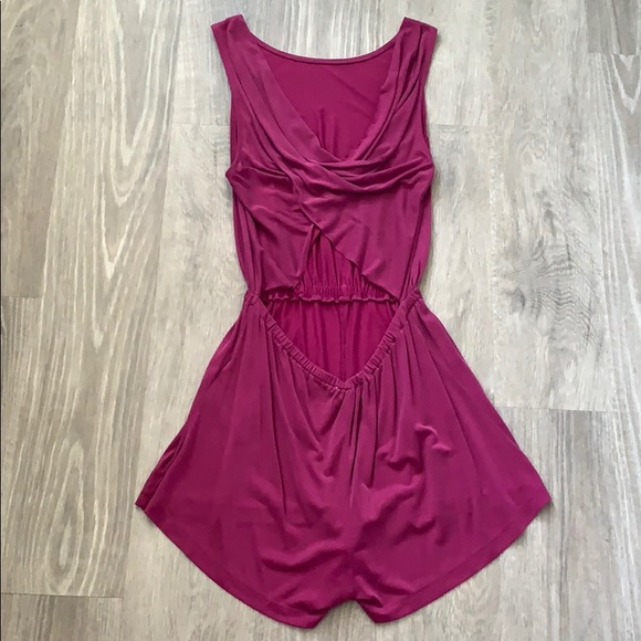 Urban Outfitters Romper - Picture 5 of 8